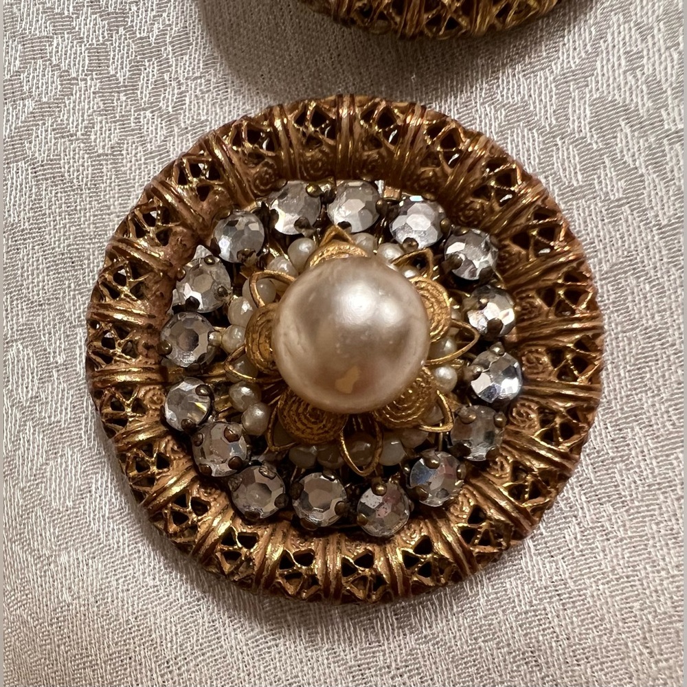 Signed Eugene Vintage Clip Earrings Euc - image 3
